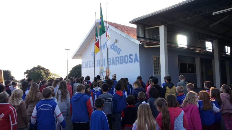 SEMANA DA PÁTRIA DA ESCOLA MUNICIPAL DE ENSINO FUNDAMENTAL RUI BARBOSA